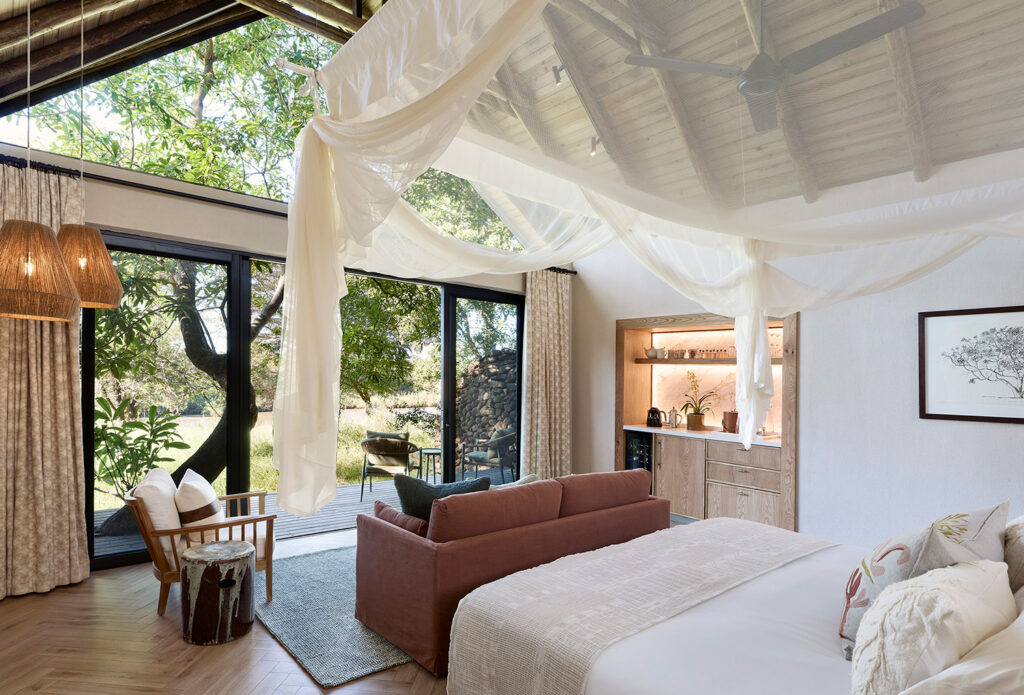 Lion Sands River Lodge — superior luxury bedroom