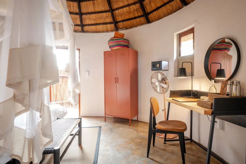Africa on Foot — interior
