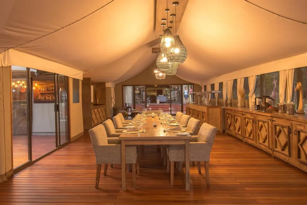 Tau Game Lodge