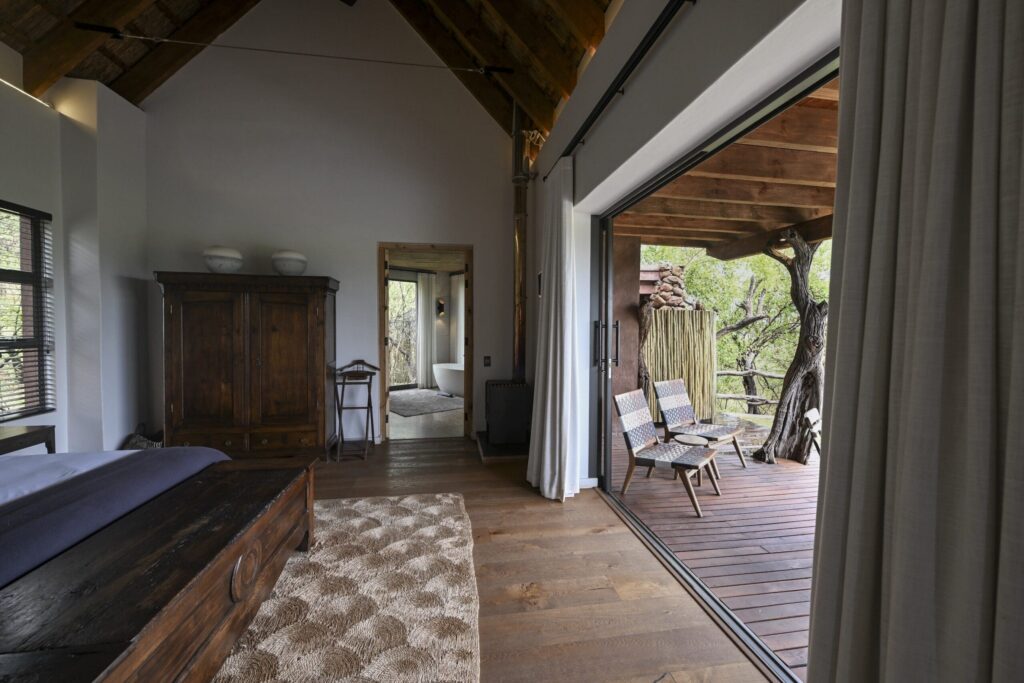 Madikwe Safari Lodge — suite