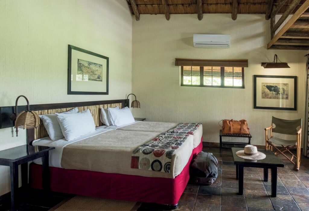 Hippo Hollow Country Estate — river chalet