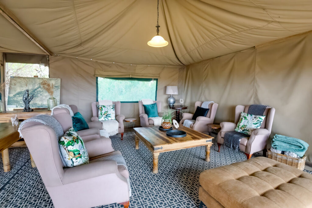 Kadizora Camp – botswana luxury lodge safari