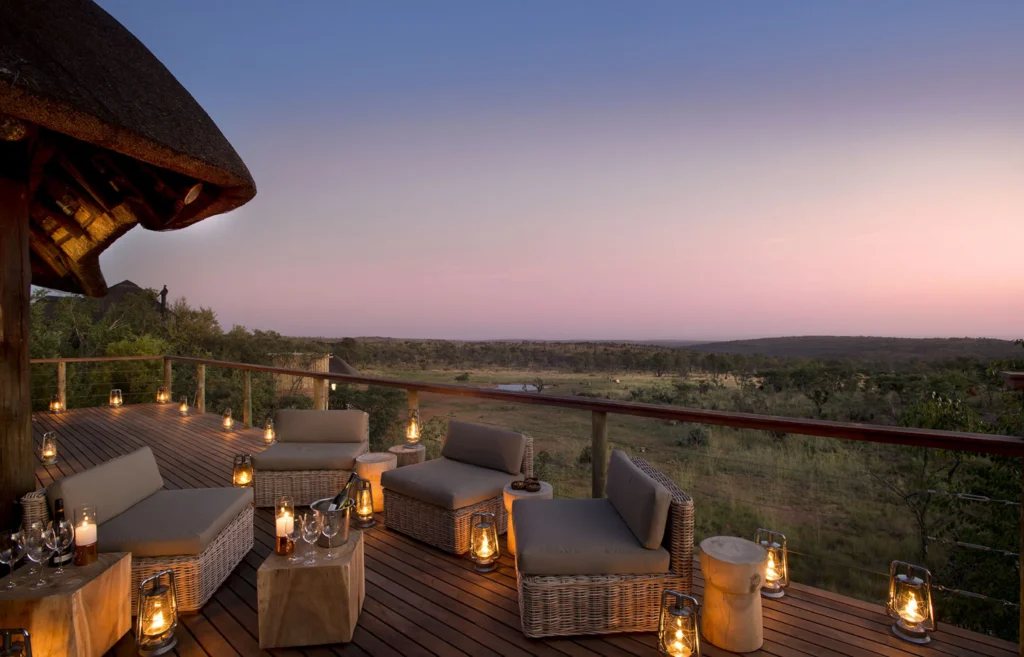 Mhondoro Safari Lodge & Villa