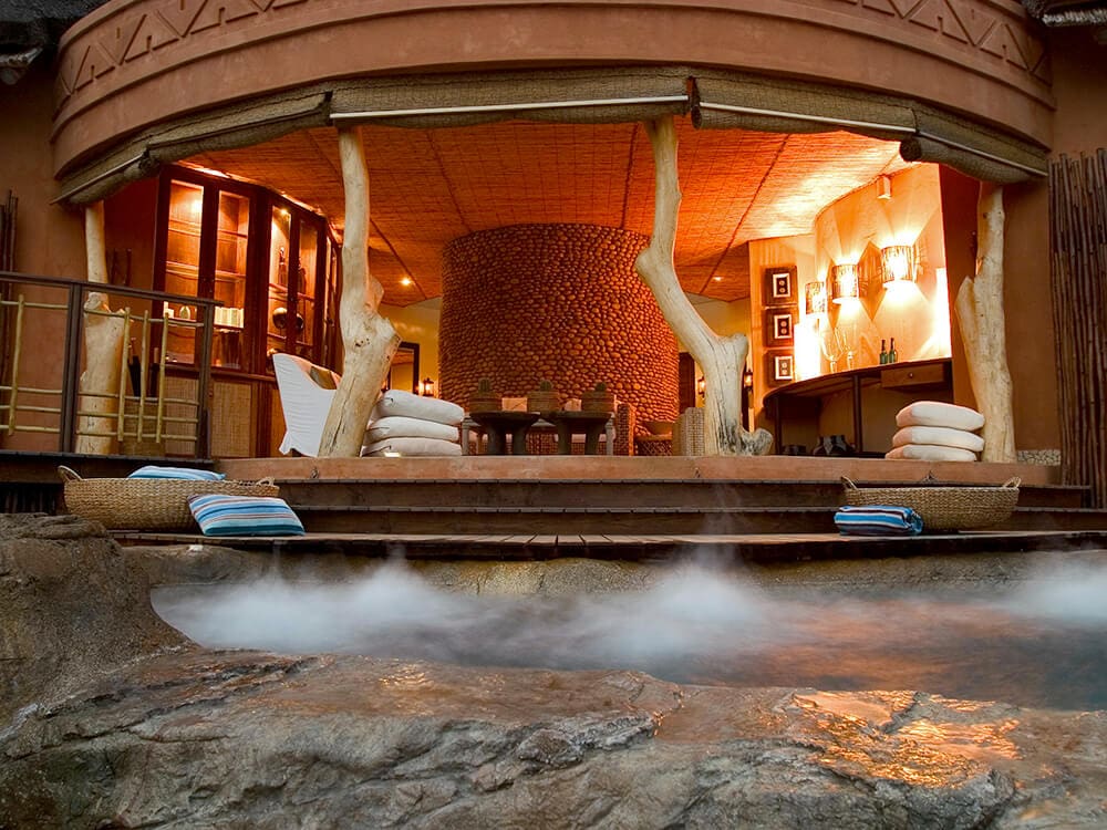 Thanda Safari Lodge — luxury