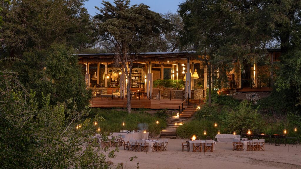 Saseka Tented Camp, Thornybush — a private-reserve camp in Greater Kruger at dusk