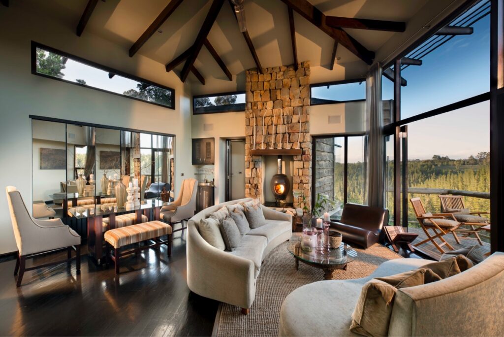 Tsala Treetop Lodge — room villa lounge