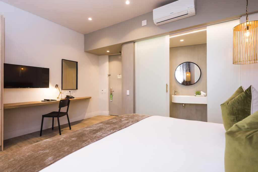 aha The Rex Hotel — twin room
