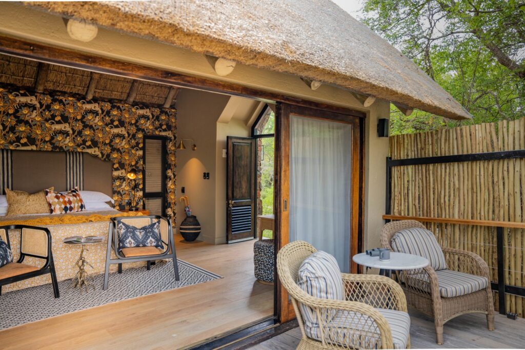 Thornybush Game Lodge — room