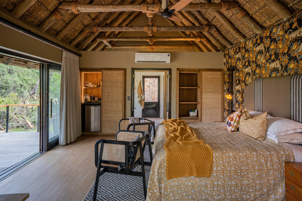 Thornybush Game Lodge — suite