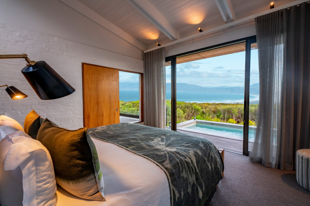 Grootbos Forest Lodge — suite bedroom