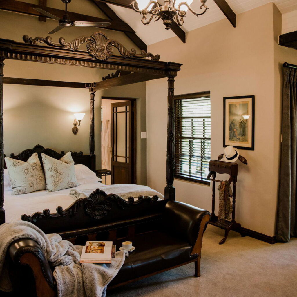 Schoone Oordt Country House — honeymoon suite hotel