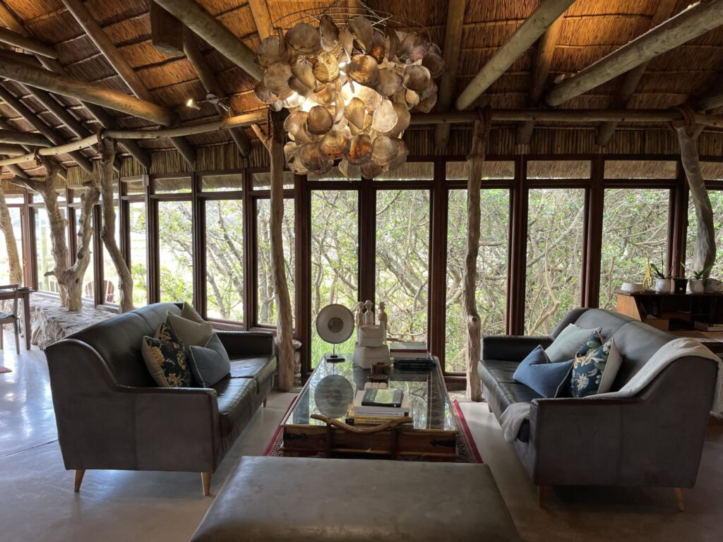Mosaic Lagoon Lodge