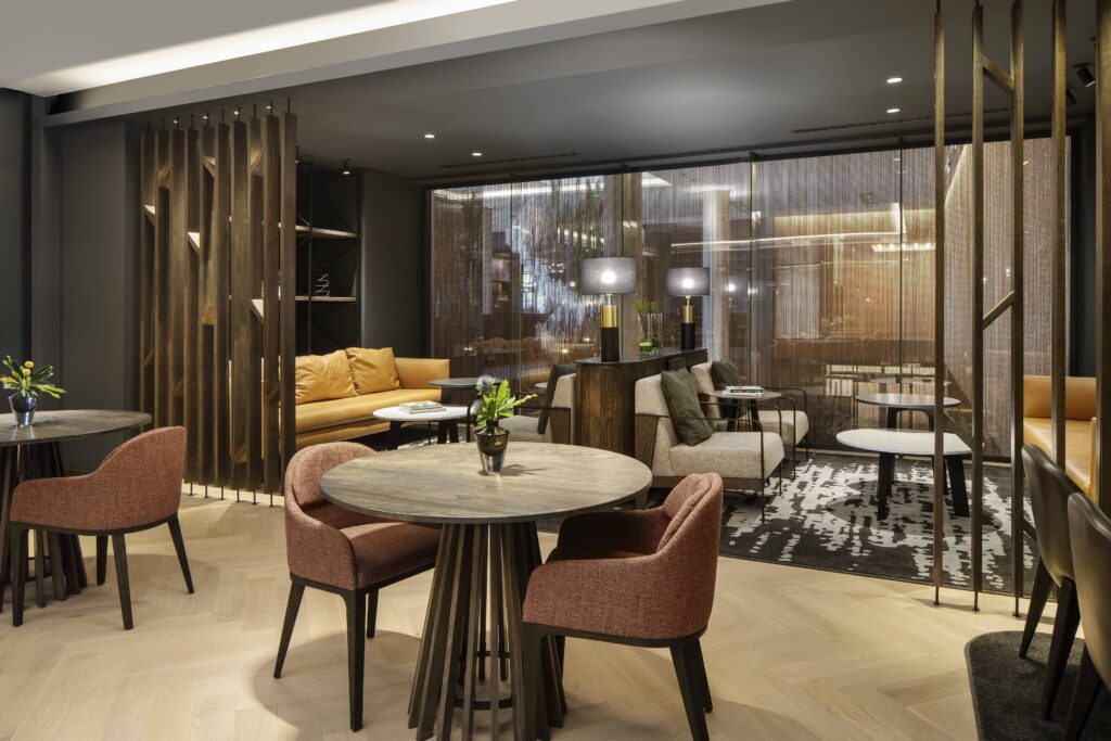 Johannesburg Marriott Hotel Melrose Arch — lounge