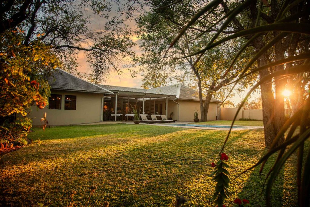 Bushveld Terrace Hotel — a garden stay at Phalaborwa gate