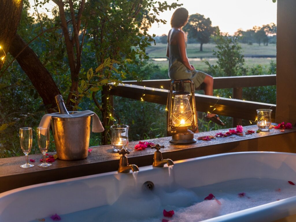 Sabi Sabi Selati Camp Honeymoon Suite Bathroom