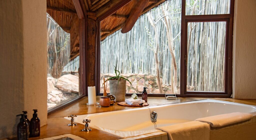 The Old Rectory Hotel & Spa – En-suite bathroom of suite at Tshwene Lodge, Welgevonden Game Reserve